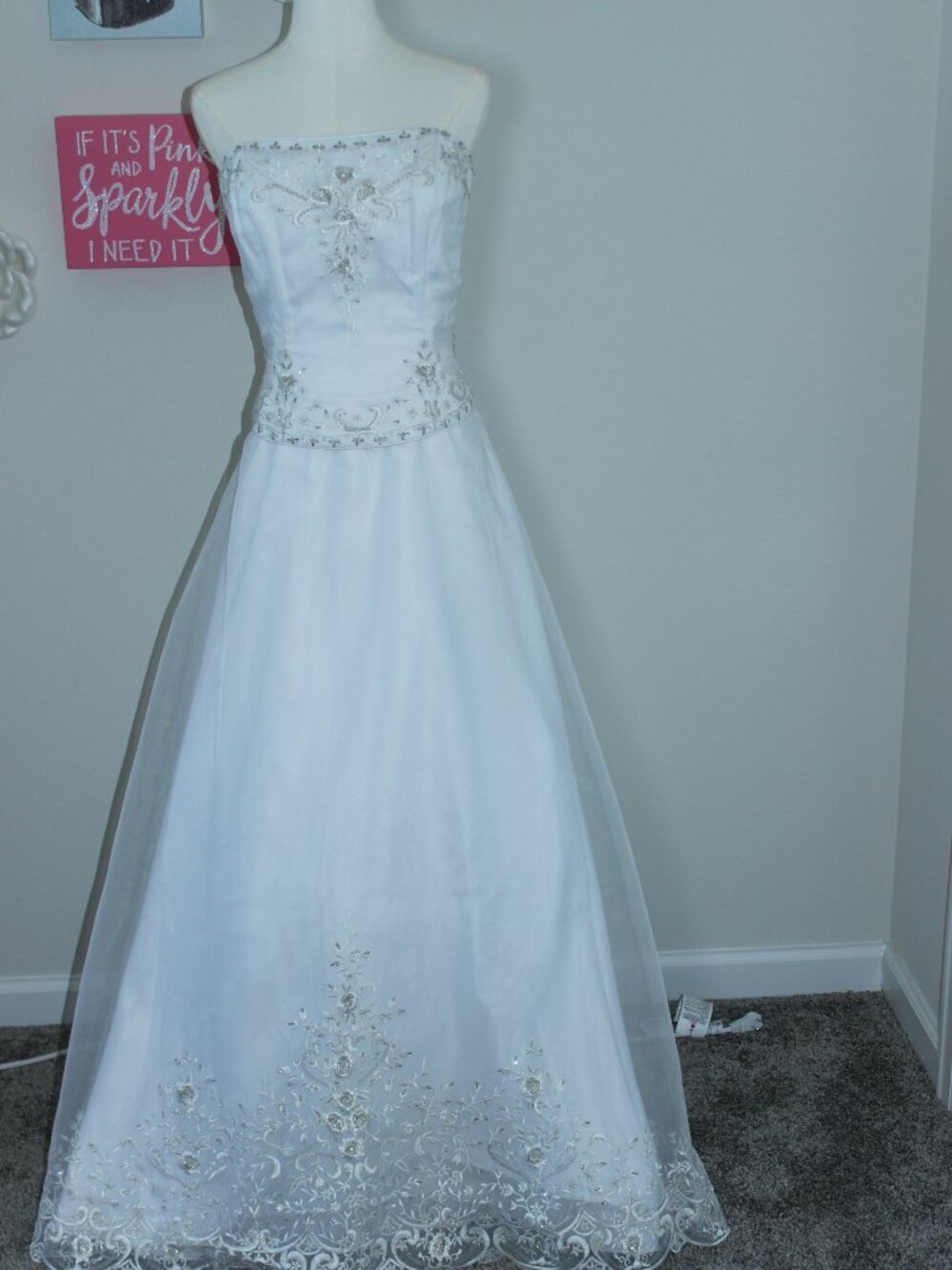 DaVinci Bridal Wedding Gown - Style F8029